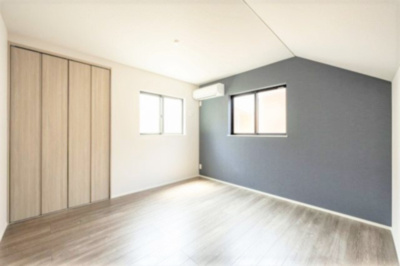 【洋室】 | 【仲介手数料３９０万円が無料！！】■豪徳寺駅１０分 ■宮の坂駅２分 ■リビングの天井は吹抜け！  | 【仲介手数料３９０万円が無料！】
Ａ号棟　終了
Ｂ号棟　１１，８８０万円
Ｃ号棟　１１，８８０万円
■豪徳寺駅１０分
■宮の坂駅２分
■リビングの天井は吹抜け
■耐震性能が最高等級
■省エネ性能ラベル