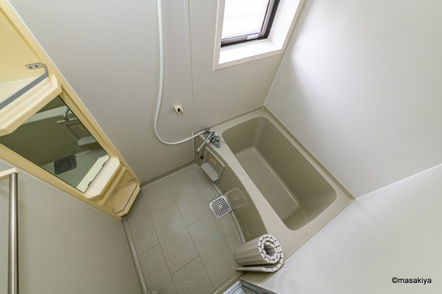 BRICK HOUSEの浴室|お風呂　追い焚き・浴室乾燥機付きです。