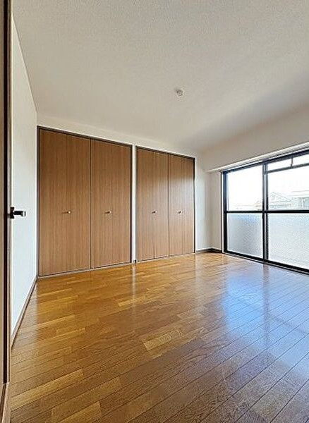 ファミーユすなごＡの寝室