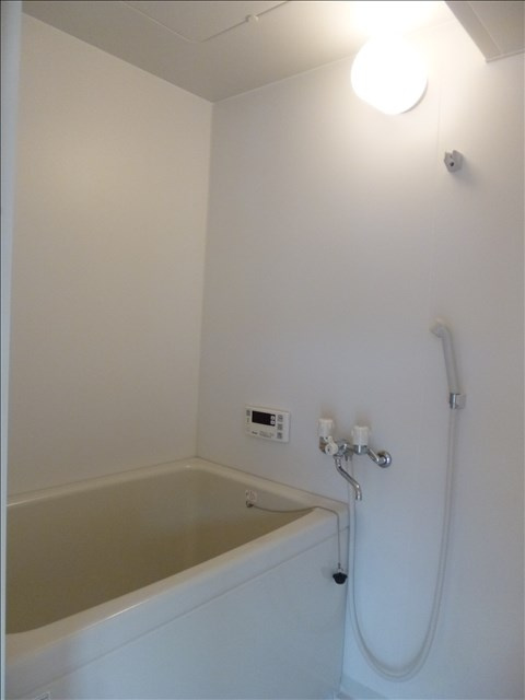 ユタカマンションの浴室