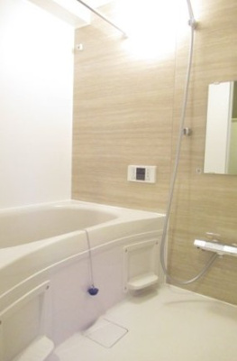 【浴室】 | Chez soi | 追い焚き機能、浴室乾燥機付きバス。