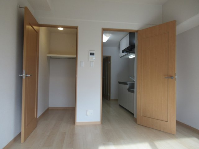 ESレジデンスの居間・リビング