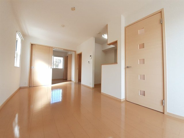 ラ・ペッシェＮの居間・リビング