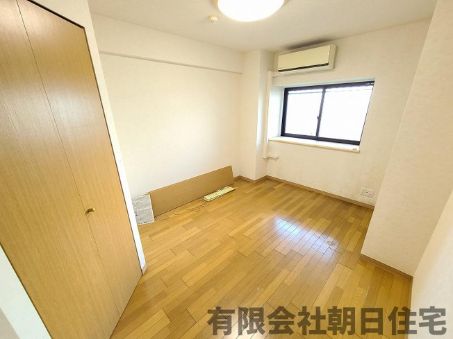 【洋室】 | サンシティ嫁ヶ島 | 使い勝手のいい洋室です