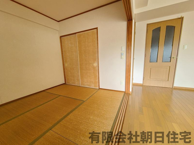 【和室】 | サンシティ嫁ヶ島 | 落ち着いた雰囲気の和室付きです