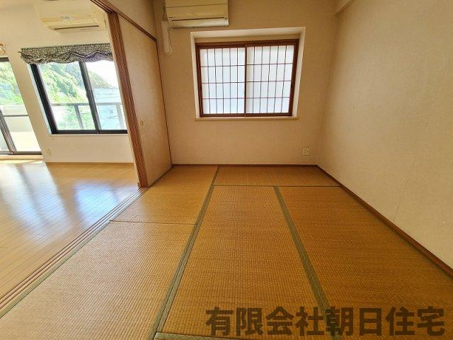 【和室】 | サンシティ嫁ヶ島 | 日本らしい落ち着いた雰囲気の和室です