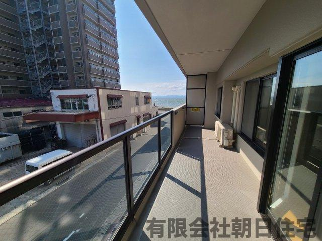 【バルコニー】 | サンシティ嫁ヶ島 | 陽当たり良好なバルコニーです