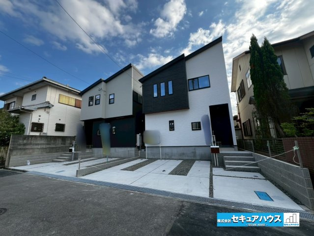 【今からご案内可能】東海市荒尾町細高根　全2棟の外観|事前予約にて現地ご見学いただけます！お気軽にお問い合わせください♪
■株式会社　セキュアハウス■
住宅ローンに強く、知識、経験豊富なスタッフ在籍
お客様に寄り添い、ご成約後もサポート致します。