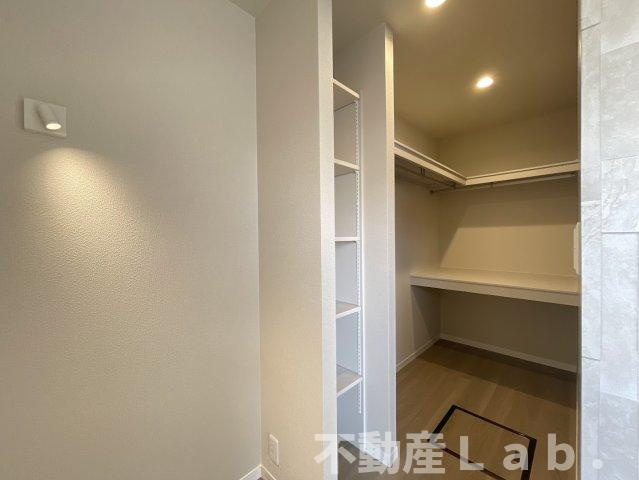 ヴィラウィステリア南高江の収納