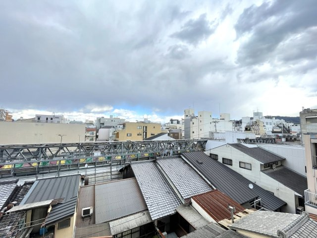 エルシア四条麩屋町の展望|前面棟が無い為、陽当り・眺望良好です。