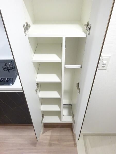 ＡＺＥＳＴ関内の収納