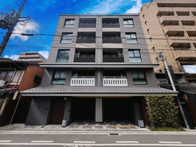 パークホームズ御所南水月邸の外観