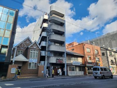 ビバ丸太町