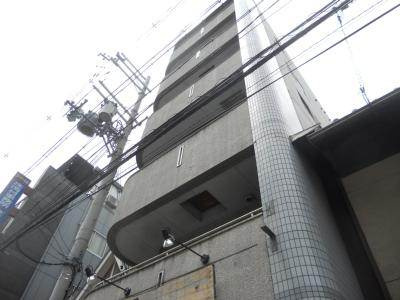 ビバ丸太町の外観