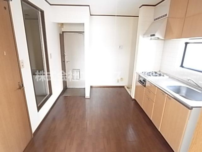 【居間・リビング】 | デザインコートTK | ゆったりとした居間です