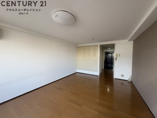 フラットライフワーク甲子園の居間