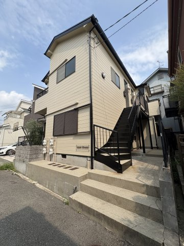 ラペル大塚の外観