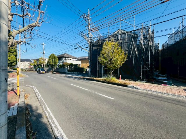 【前面道路含む現地写真】 | 久喜市吉羽2期　新築戸建　全9棟　A号棟