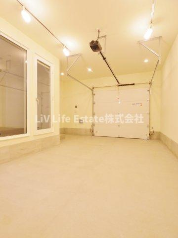 ヴィラアイビス　の駐車場