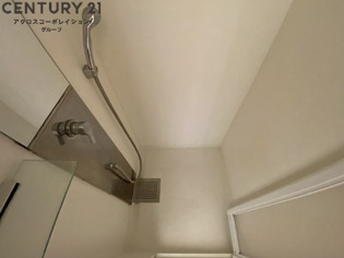 シャワールームです