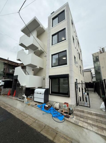 ALTO緑が丘　新築　ペット相談　駅近　角部屋の外観