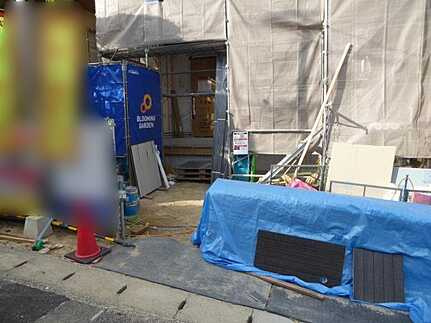 広島市安佐北区亀崎３丁目 の前面道路含む現地写真