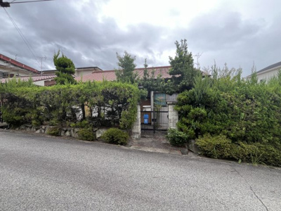 【外観】 | 生駒郡三郷町信貴ケ丘3丁目【建築条件なし】【古家付】