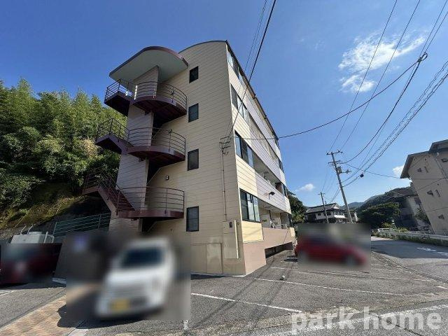 パパ・ド・ポーラスターの外観|建物外観を気になさる方へ、見た目の良い物件です