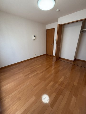 【洋室】 | パセオ御堂町