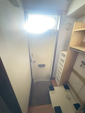 【玄関】