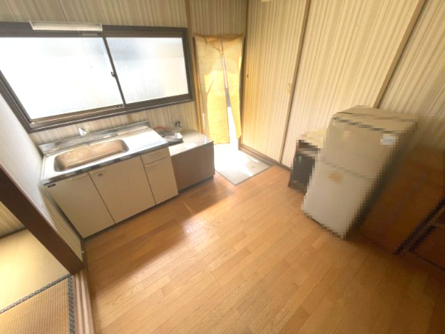 高島市新旭町深溝中古倉庫の内装