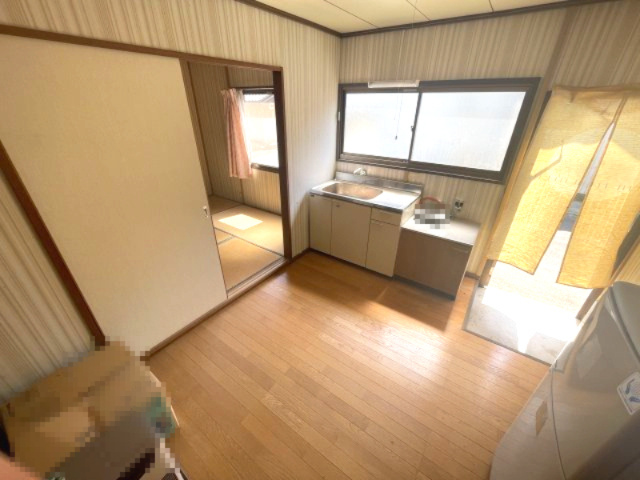 高島市新旭町深溝中古倉庫の内装