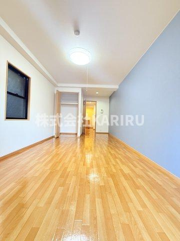 グラージュ小路の居間・リビング