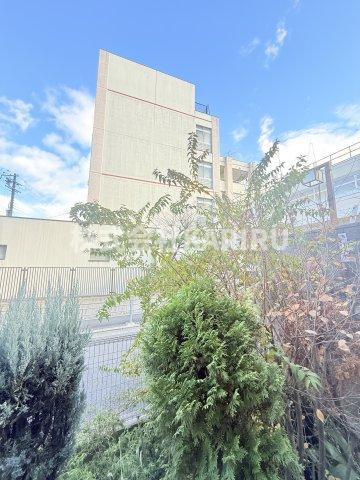 グラージュ小路の展望