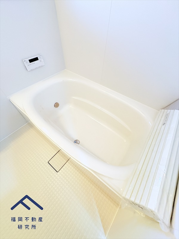 アンピール弥生が丘の浴室