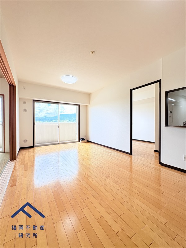 アンピール弥生が丘の居間・リビング