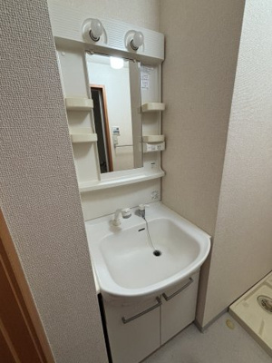 【洗面所】 | パセオ御堂町
