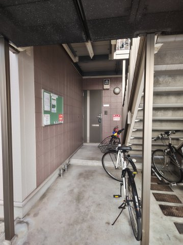 パセオ御堂町のロビー
