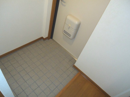 グランデージ中央町の玄関