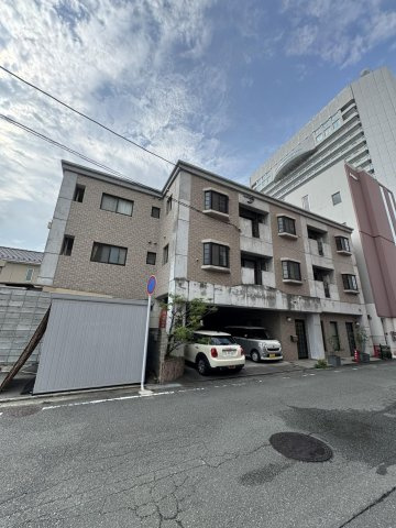 グランデージ中央町の外観