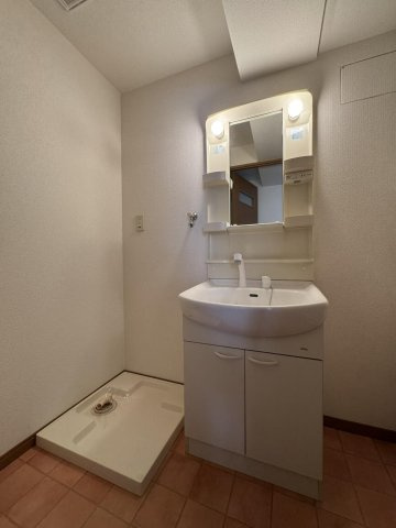 グランデージ中央町の洗面所