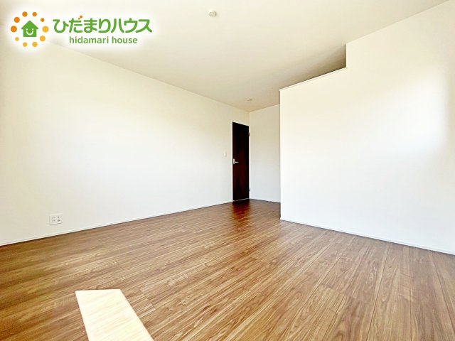 【寝室】 | 笠間駅前1期　新築戸建　6号棟 | 大きなベッドを置いても余裕の広さの主寝室♪♪