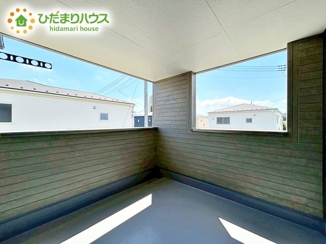 【バルコニー】 | 笠間駅前1期　新築戸建　6号棟 | 広々としたバルコニー。お洗濯物もぜーんぶ干せちゃいます！！