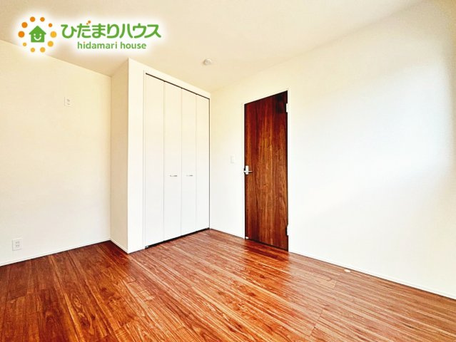 【洋室】 | 笠間駅前1期　新築戸建　6号棟 | ご家族様一人ひとりの大切なプライベート空間。シンプルなデザインなので、趣味・感性で個性的に飾ることができます♪