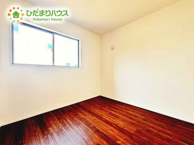 【洋室】 | 笠間駅前1期　新築戸建　6号棟 | 全居室フローリングですのでお掃除も楽々です☆