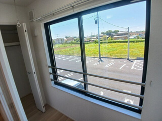 【バルコニー】 | ヒカルサつくば要ウエストⅠ | 内装もきれいです