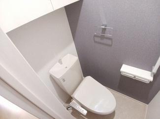 【トイレ】 | ヒカルサつくば要ウエストⅠ | ゆったりとした空間のトイレです