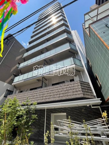 クレストコート上野の外観