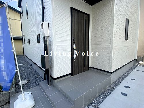 【玄関】 | 【仲介手数料０円】平塚市長持17期　新築一戸建て　3号棟　全2棟