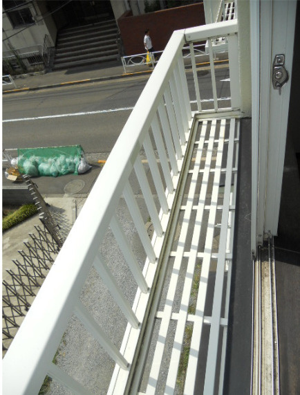 新日コーポ　南向き　ロフト付き　学生おすすめのバルコニー